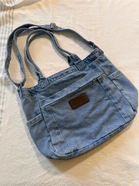 ⭐️ Denim Everyday Tote Bag(wrinkly due to being washed)